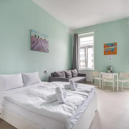 Gde Wesselenyi Triple * Budapest