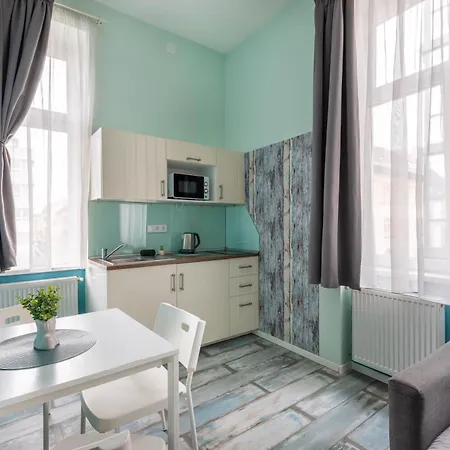 Gde Wesselenyi Triple Apartment *