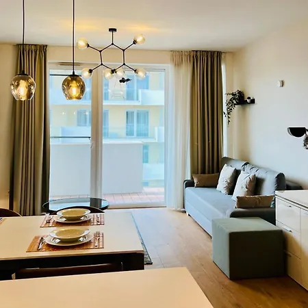 Park Apartment