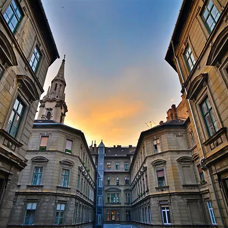 Apartment Focus Point *