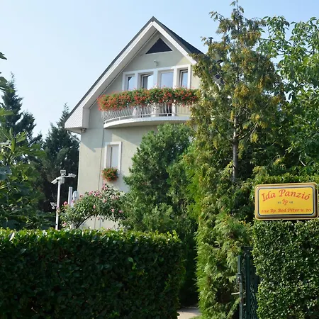 Ida Panzio Budapest