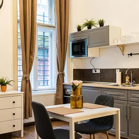 Venus - Keleti I Apartman *
