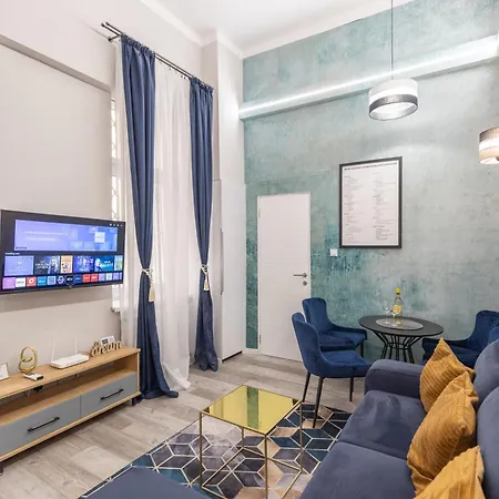 Lucky 54 * Budapest
