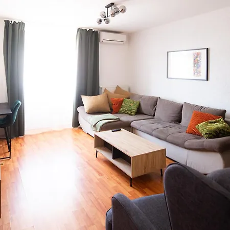 Gr8 Horizon - 43sqm Apartment