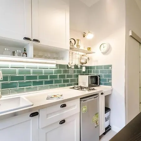 Akacfa Chic Retreat Downtown