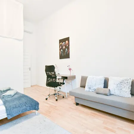 Serenity By Nw * Budapest
