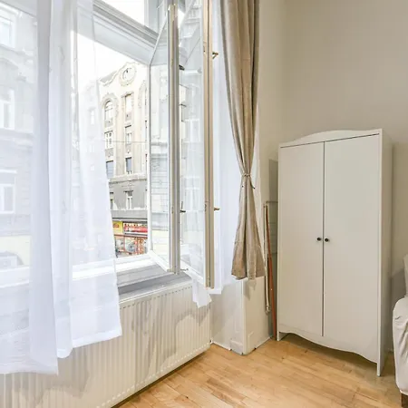 Serenity By Nw Apartment