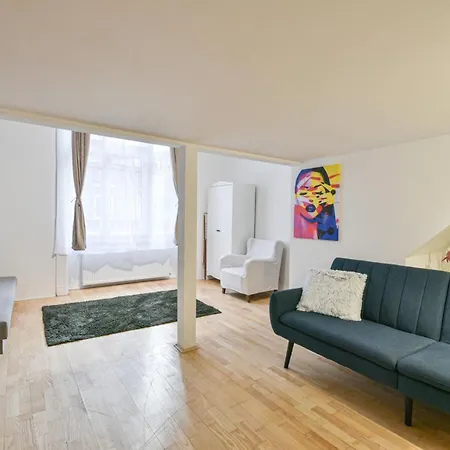 Serenity By Nw Apartment Budapest