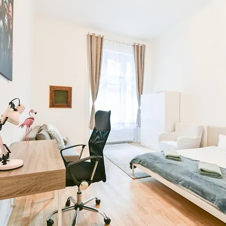 Serenity By Nw * Budapest