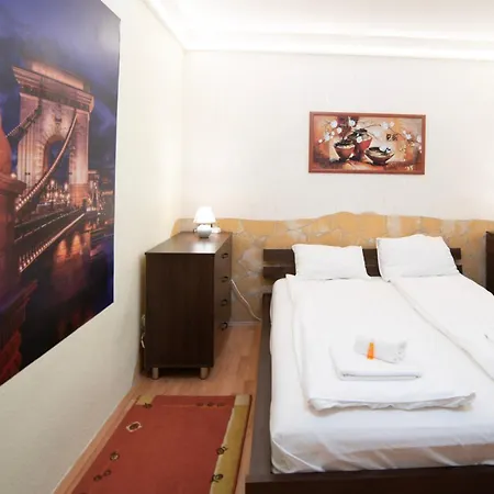Synagogue 4ppl Apartment Budapest