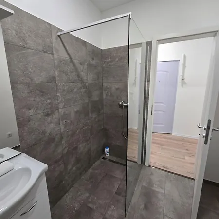 Rakoczi Retreat - In The Heart Of Apartment