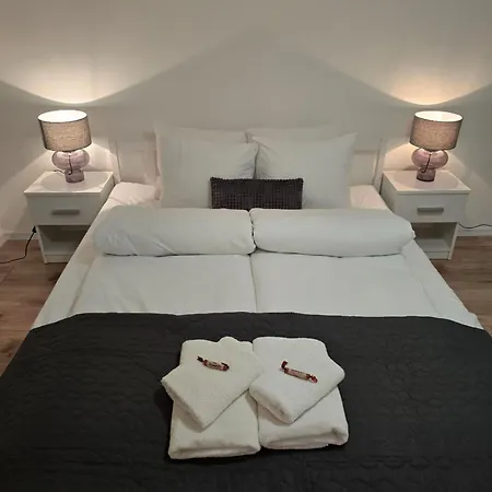 Rakoczi Retreat - In The Heart Of Apartment Budapest
