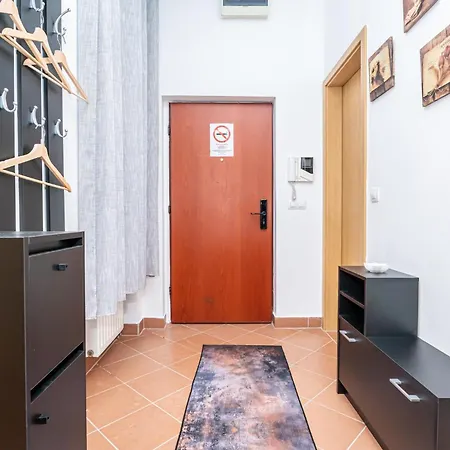 My Gozsdu Historic Passage Apartment *