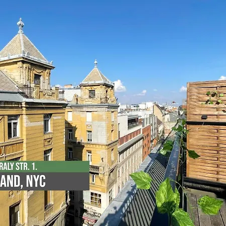 Little Americas New York Little Americas New York Rooftop Terrace Budapest