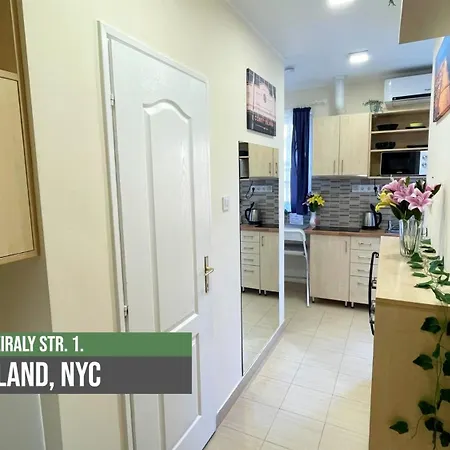 Little Americas New York Little Americas New York Rooftop Terrace Apartment *