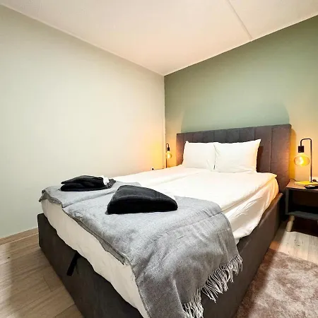 R5 Patio 2 Bedrooms Free Parking *