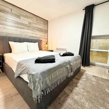 R5 Patio 2 Bedrooms Free Parking Apartment Budapest