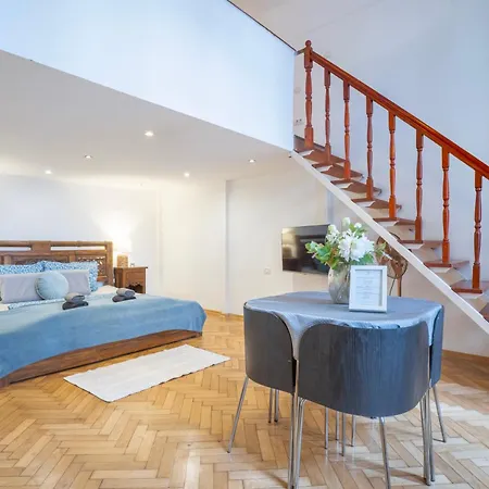 Apartman Cedar - Palace District *