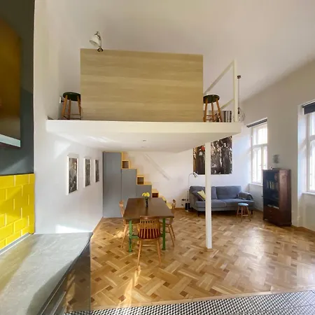 Apartment Atelier 7 / Stylish, Bright, Quiet