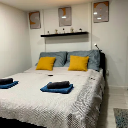 Apartamento West Station Gallery - Free Parking, Cozy Home, Perfect For Families