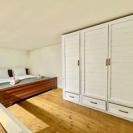 K16 Spacious 2br * Budapest