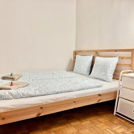 K16 Spacious 2br Budapest