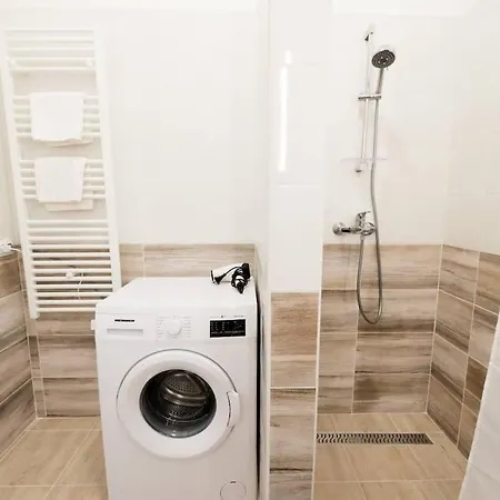 Holiday home Extra Brand New Large With Air Con *