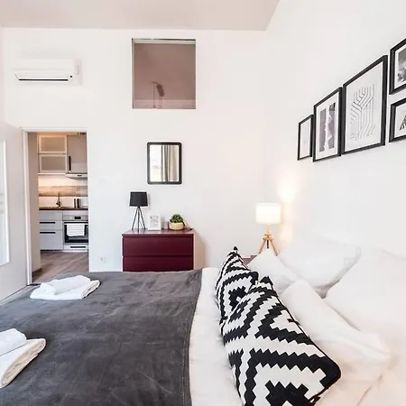Holiday home Extra Brand New Large With Air Con Budapest