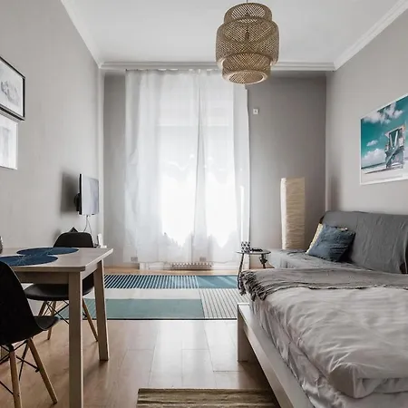 St Stephens Hideaway By Nw Apartment Budapest