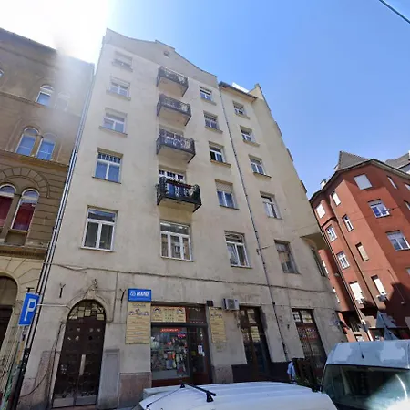 N49 Apartment
