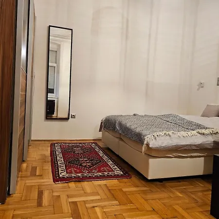 Up-art Center, Palace District Apartment