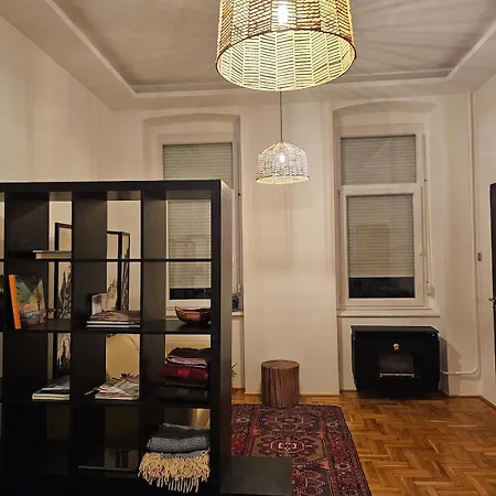 Up-art Center, Palace District Apartment *