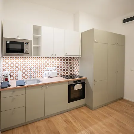 I Got 5 On It - Brand New By Pink Flamingo Apartamento Budapest