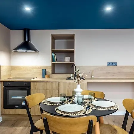 Apartment Downtown Comfort One *