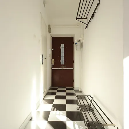 Apartment Golden Pear