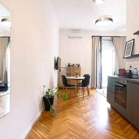 Apartment Tas Vas - Charming In *
