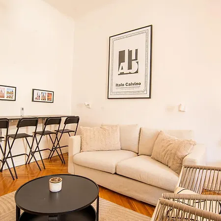 Tas Vas - Charming In * Budapest