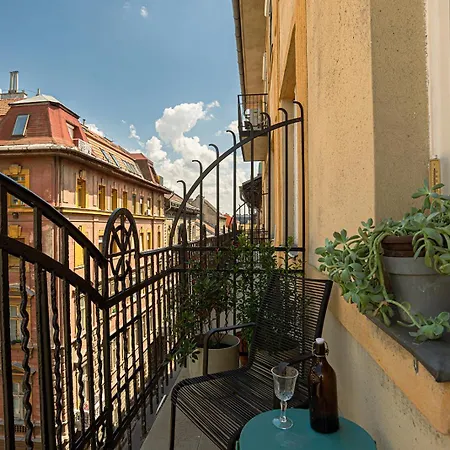 Apartment Tas Vas - Charming In