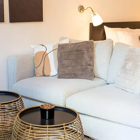 Tas Vas - Charming In Apartment *