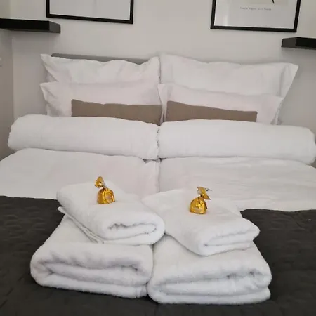 Apartment Tas Vas - Charming In Budapest