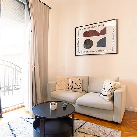 Tas Vas - Charming In * Budapest