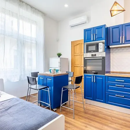 Star House In The Apartment