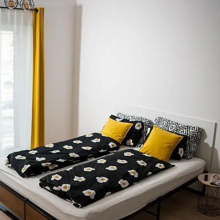 Apartment F5
