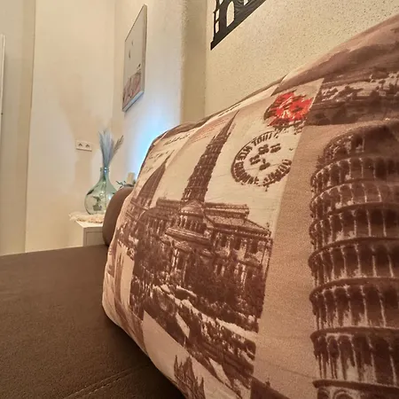 Deri Corner By Downtown Apartment