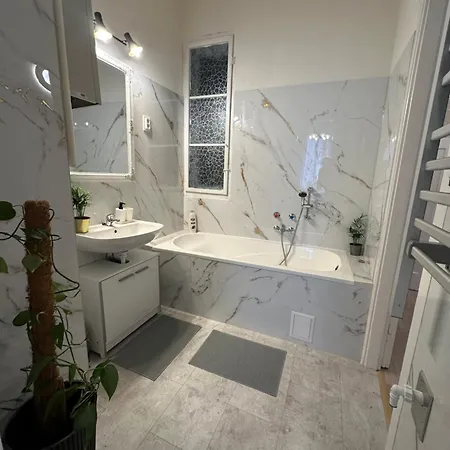 Apartment Deri Corner By Downtown *