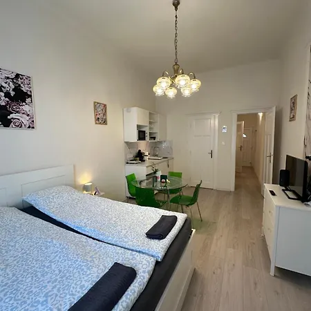 Deri Corner By Downtown Apartment *