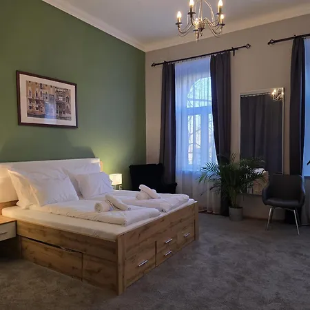 Apartment Maison Lumiere Buda - Near M2 Metro *