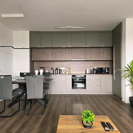 Zenit Sunrise Oasis With Terrace & Garage Parking Budapest