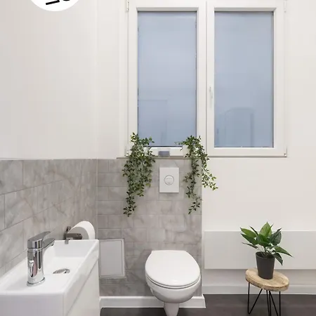 Marble 25 Apartment *