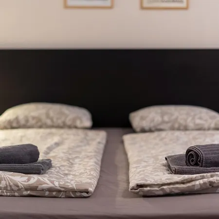 Apartament Cozy In Akacfa Street